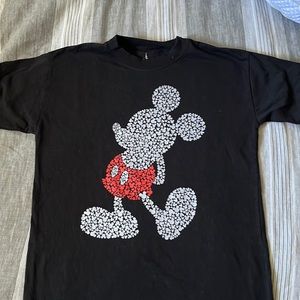 Kids large Disney parks Mickey Mouse shirt